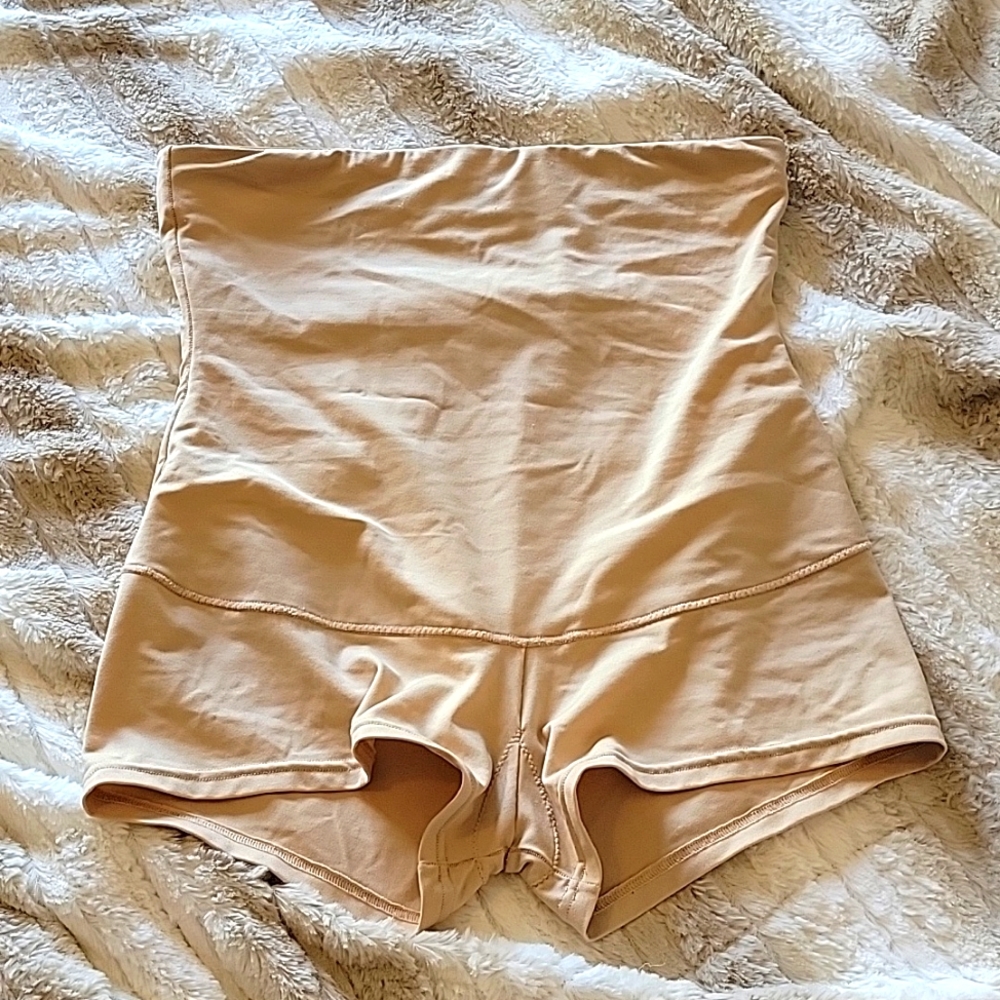 Maidenform Shape wear